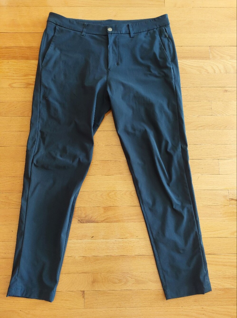 lululemon athletica Men's Dark Navy Performance Joggers